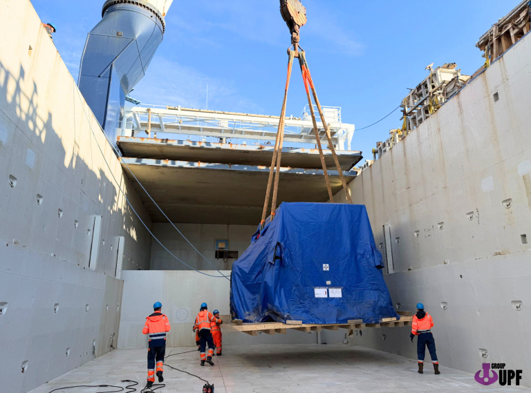 2.04.04 Scales, Alternators loading on Vessel